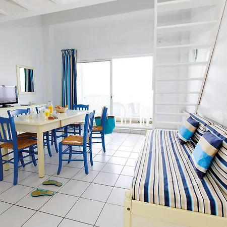 2p4 Apartment Fouras